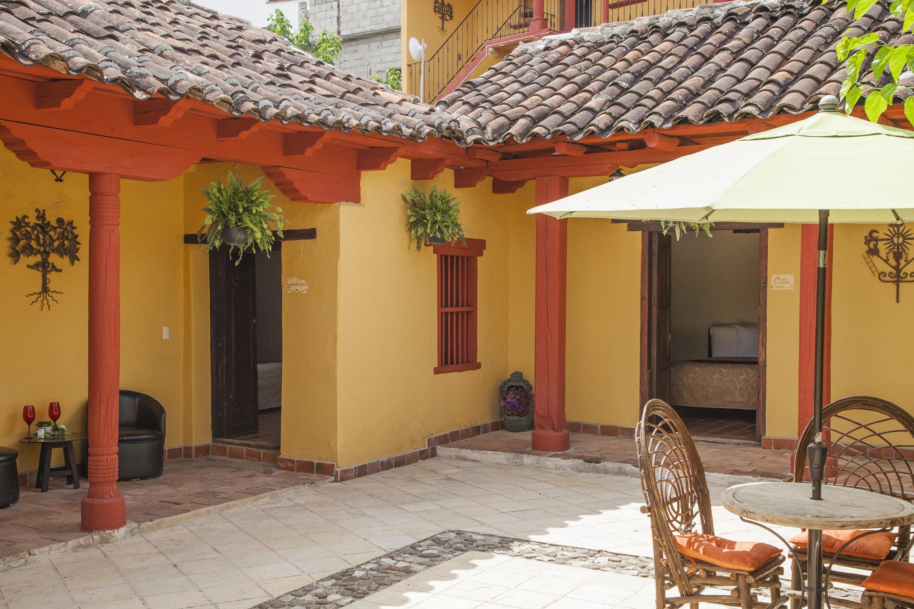 Hotel Adobe Y Teja San Cristóbal de Las Casas Exterior foto